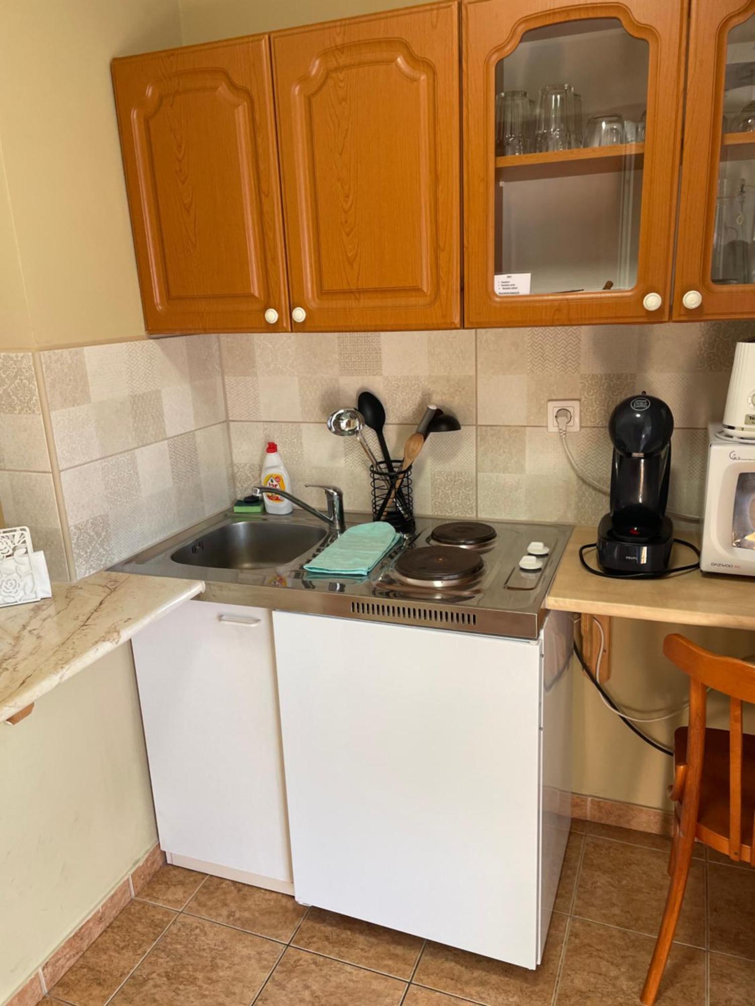 Rózsakert Apartmanház Hajdúszoboszló Esterno foto