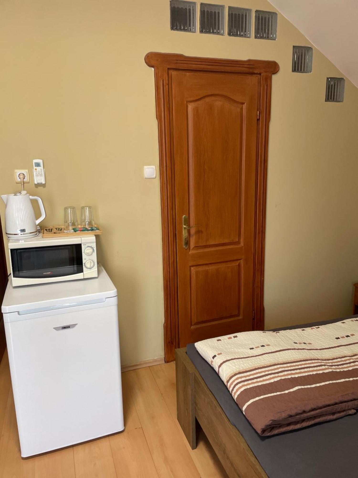 Rózsakert Apartmanház Hajdúszoboszló Esterno foto