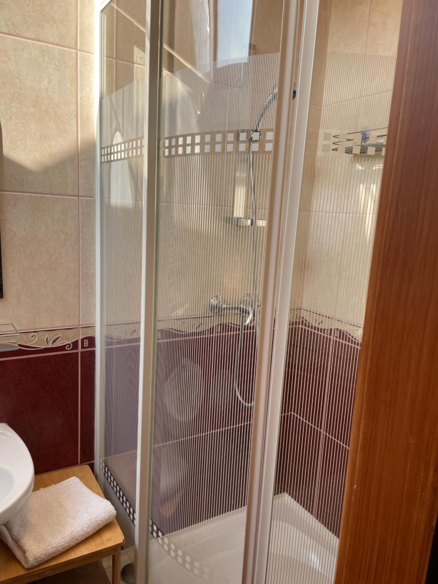 Rózsakert Apartmanház Hajdúszoboszló Esterno foto