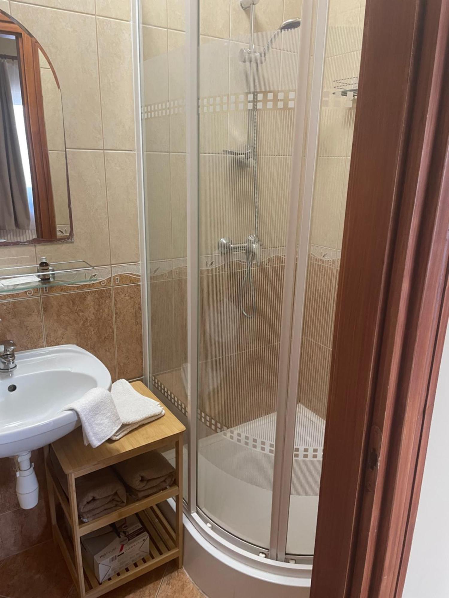 Rózsakert Apartmanház Hajdúszoboszló Esterno foto