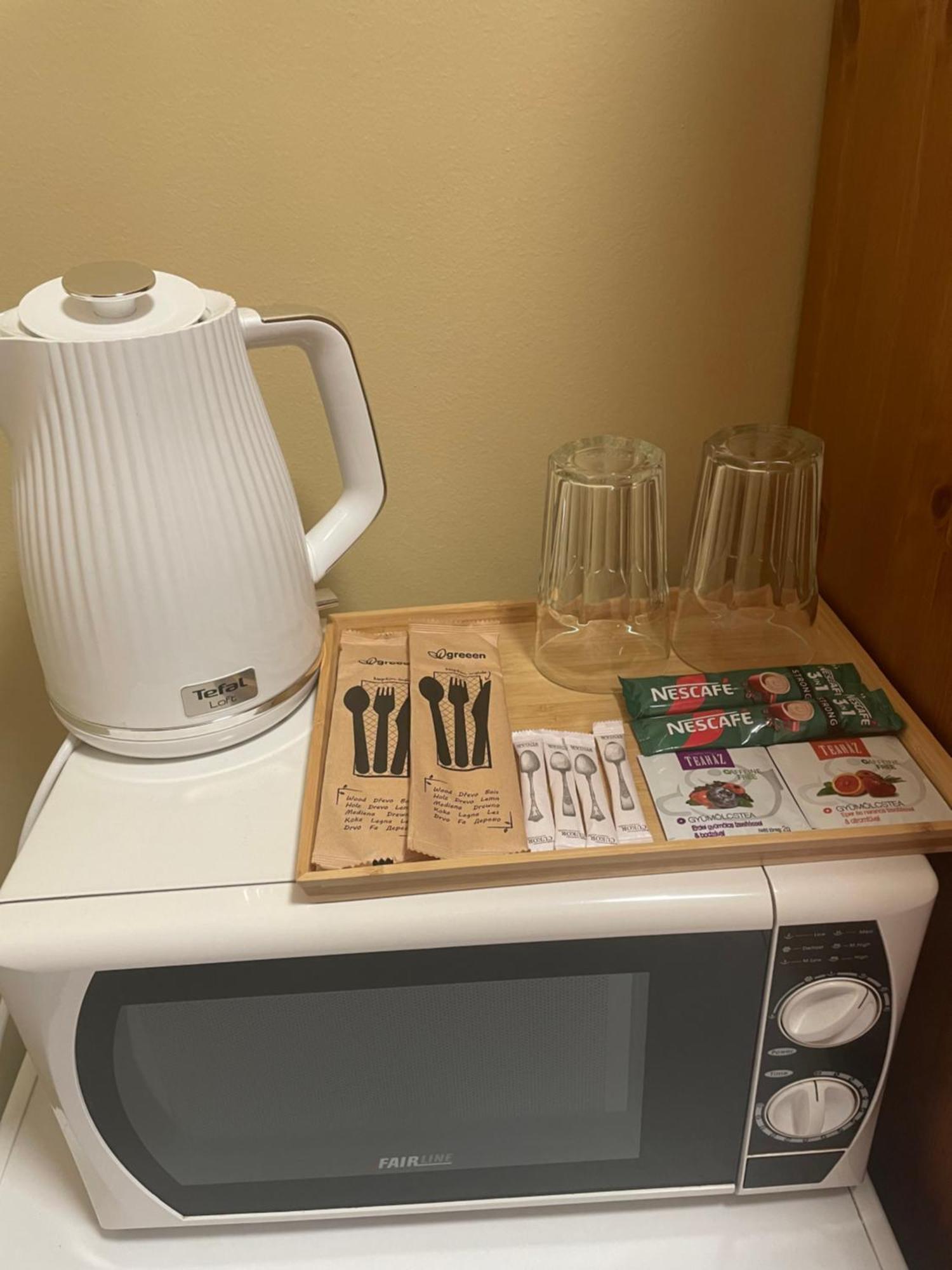 Rózsakert Apartmanház Hajdúszoboszló Esterno foto