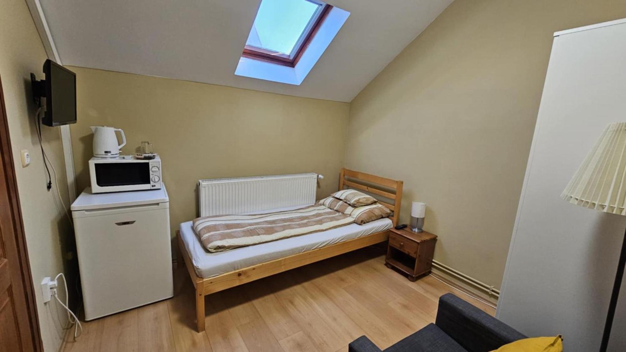 Rózsakert Apartmanház Hajdúszoboszló Esterno foto