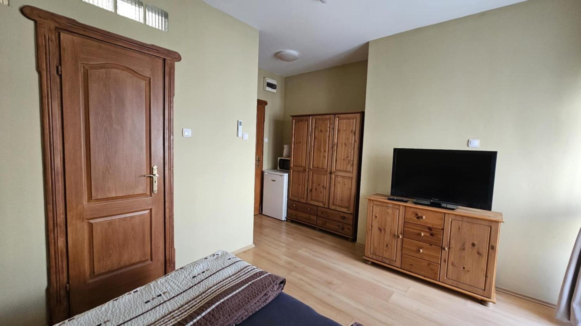 Rózsakert Apartmanház Hajdúszoboszló Esterno foto